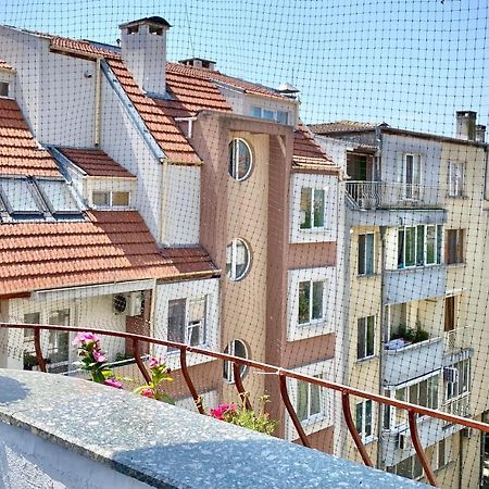 Bright Central Studio For 4 In Burgas Ngoại thất bức ảnh