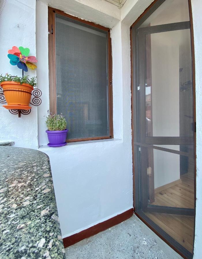 Bright Central Studio For 4 In Burgas Ngoại thất bức ảnh